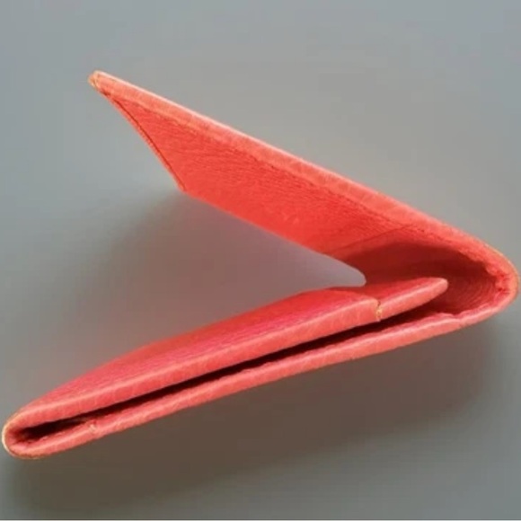 Gucci Pink Leather Marmont Card Holder - Picture 9 of 9